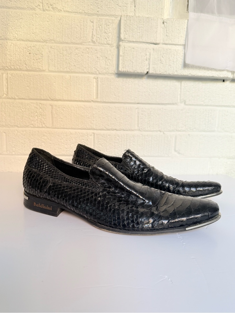 Baldinini Black Croc-Embossed Leather Slip-On Loafers